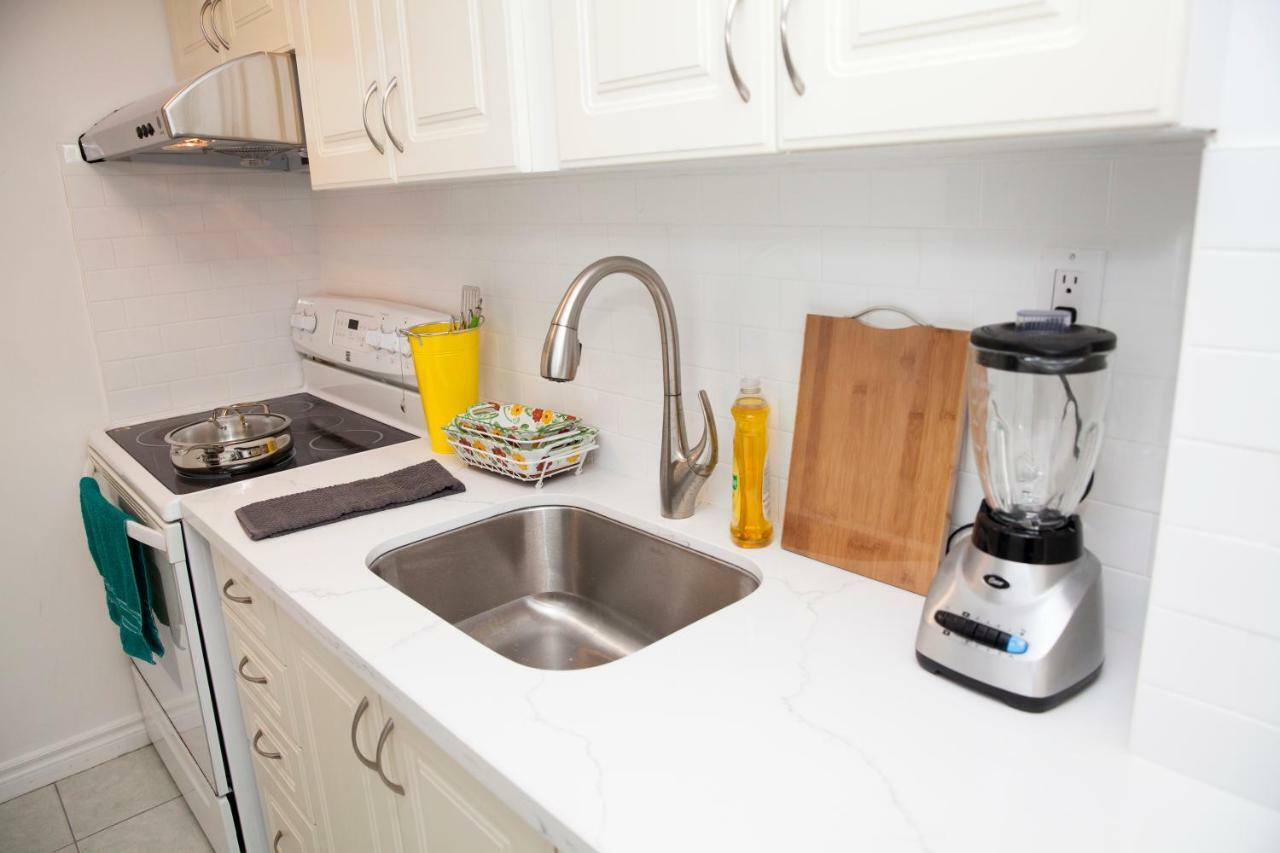 فيلا Cozy 3Br 2Bth Lower Unit, A Min To Hwy401, 404 & Dvp تورونتو المظهر الخارجي الصورة